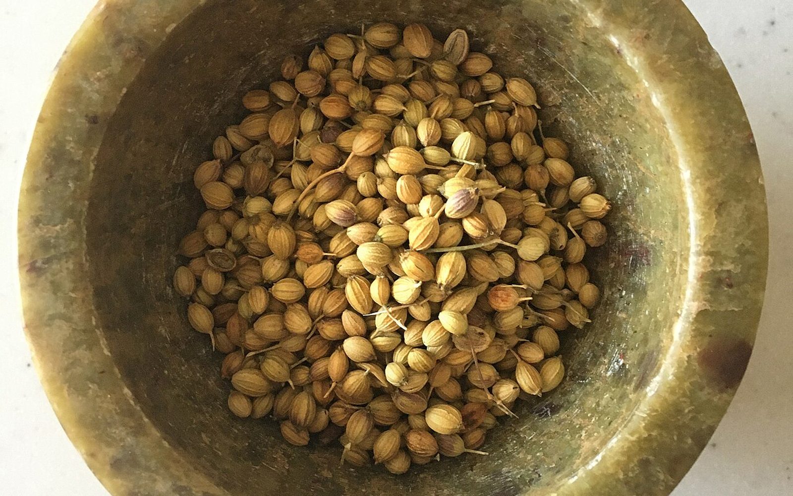 Whole coriander seed